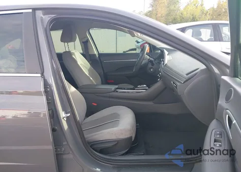 2022 Hyundai Sonata Se z USA, uszkodzony, nr VIN 5NPEG4JA1NH145199